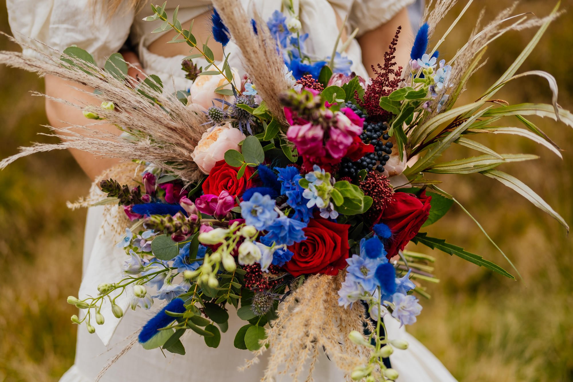 Colourful Bouquet Ideas and Unique Inspiration for Your Wedding Flowers