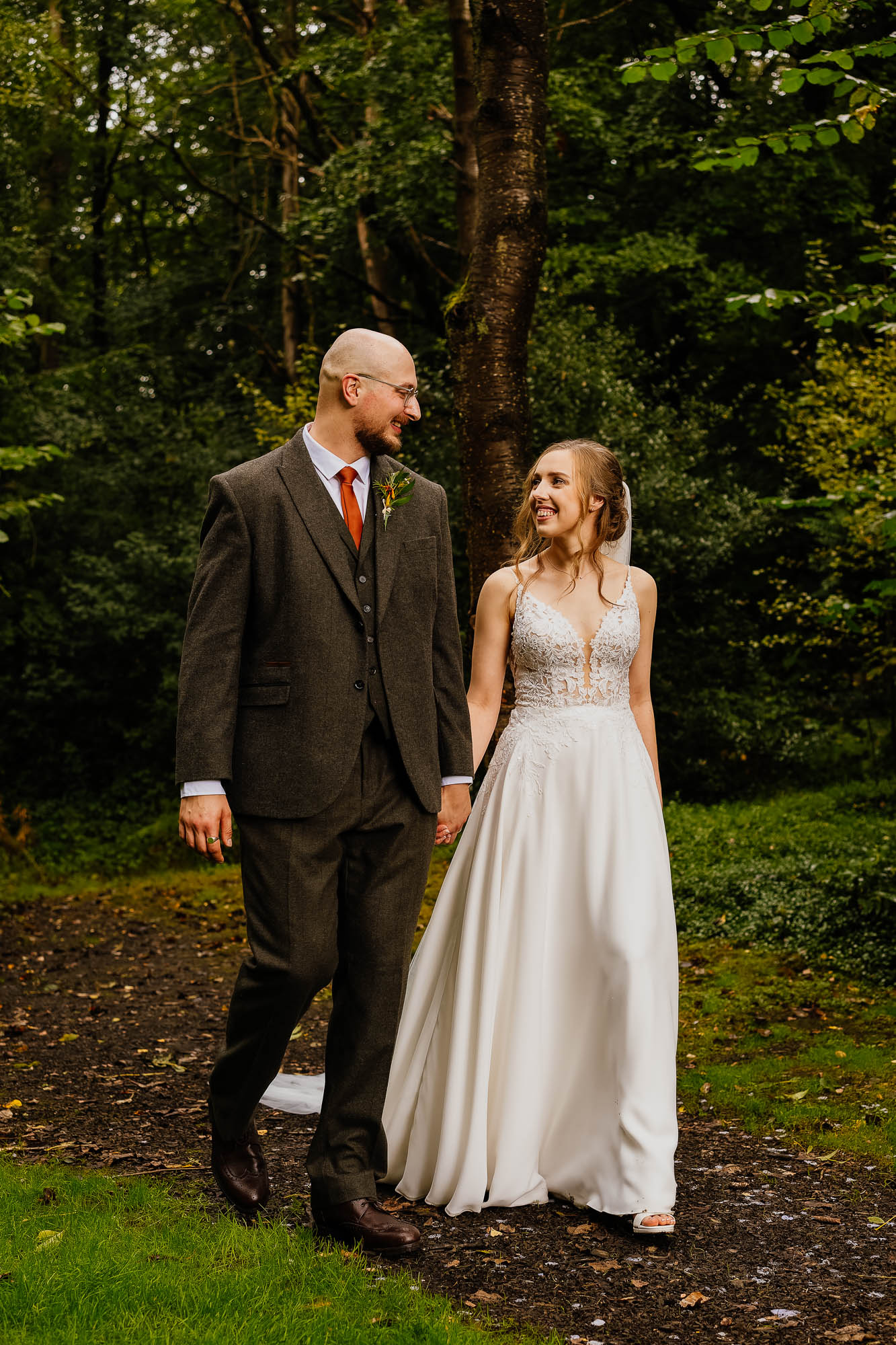 Wedding couple at The Woodman Inn