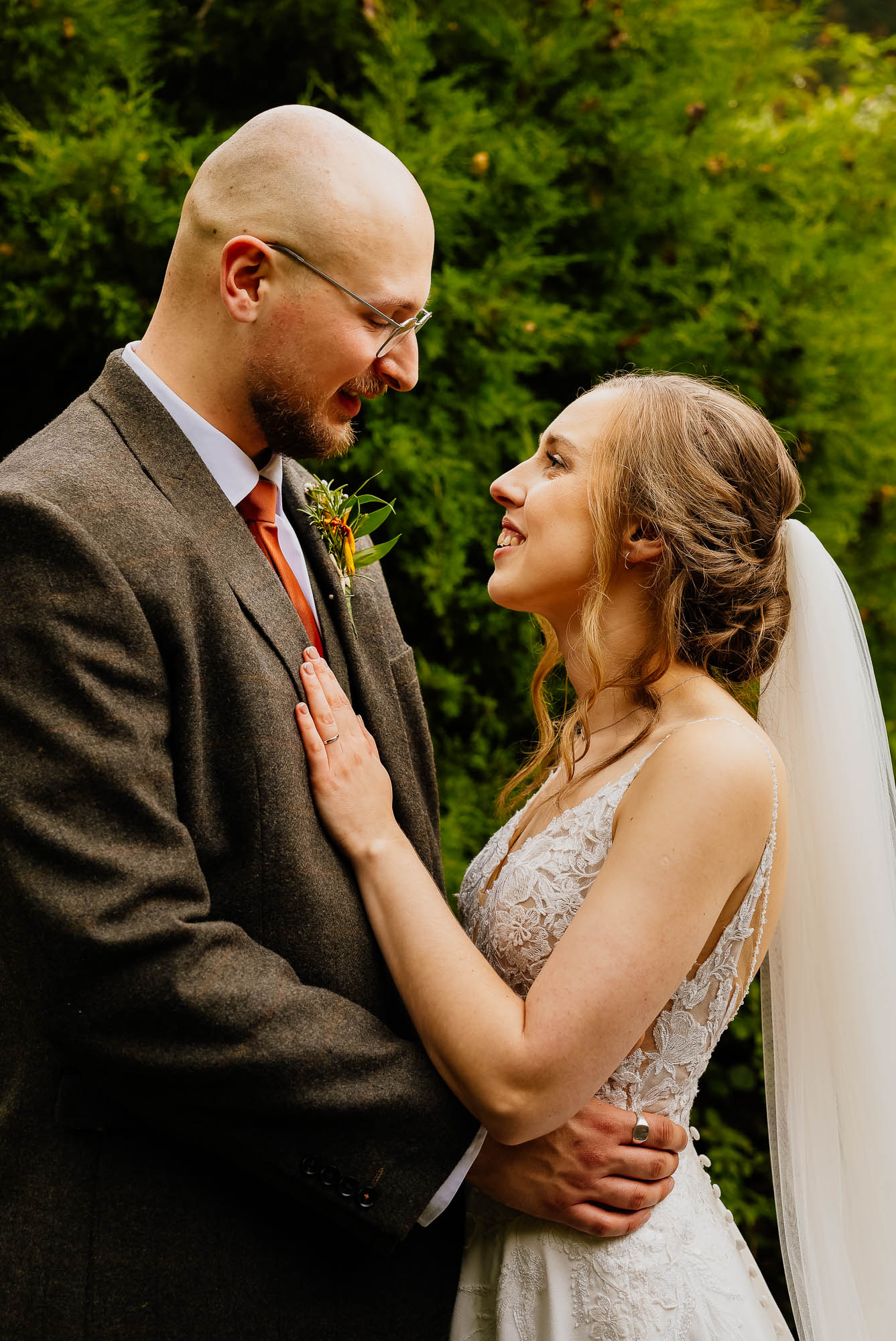 Couple at The Woodman Inn wedding